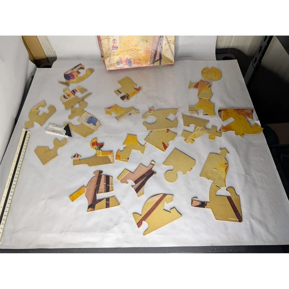 Milton Bradley vintage milton